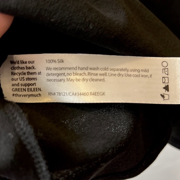Eileen Fisher 100% Silk Everyday Tank Top Black Sleeveless Top Size Medium - Picture 4 of 16